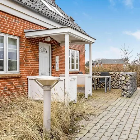 Three-bedroom In Romo Holiday home Havneby
