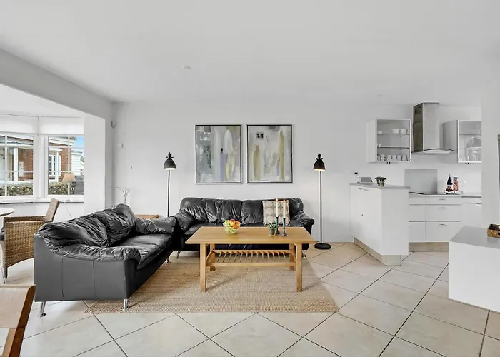 Three-bedroom In Prázdninový dům