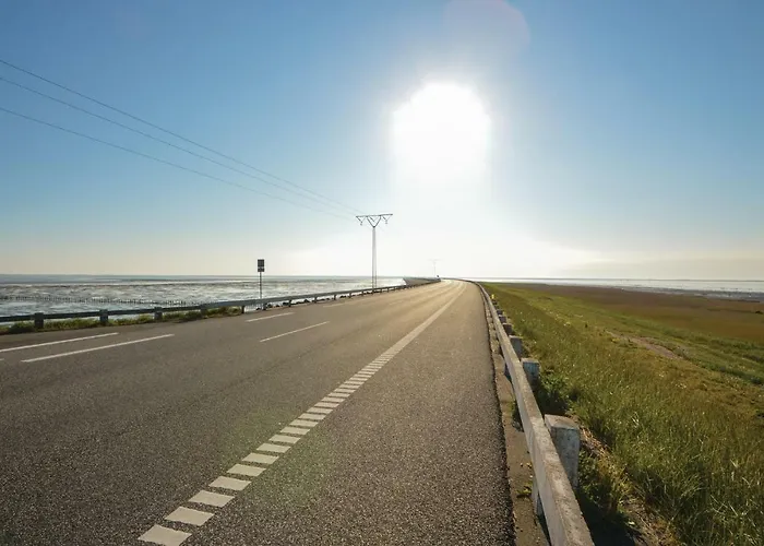 Three-bedroom In Havneby